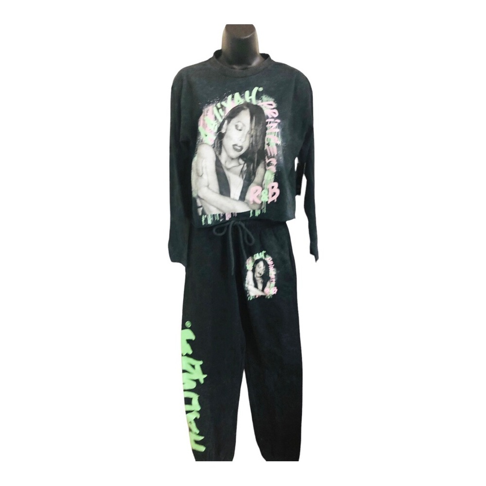Aaliyah princess‎ of R&B 2pc vintage look graphic print shirt & jogger pants set